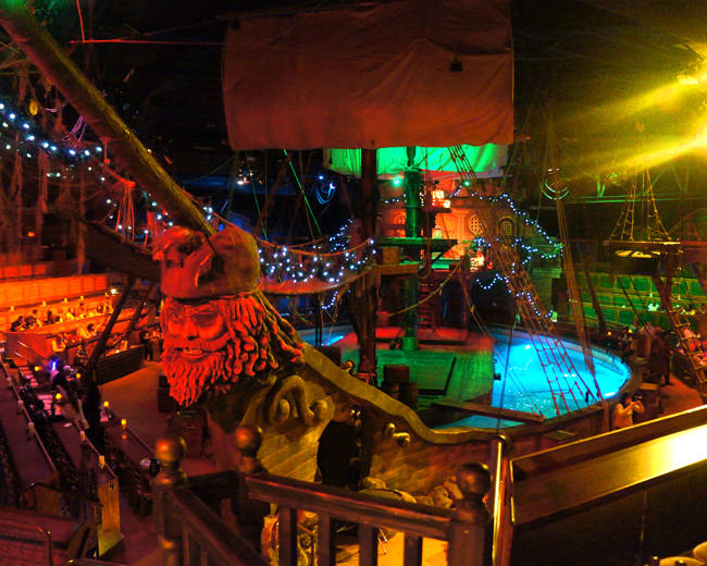 Pirates Dinner Adventure Events Venue - Pirates Town Orlando - FL